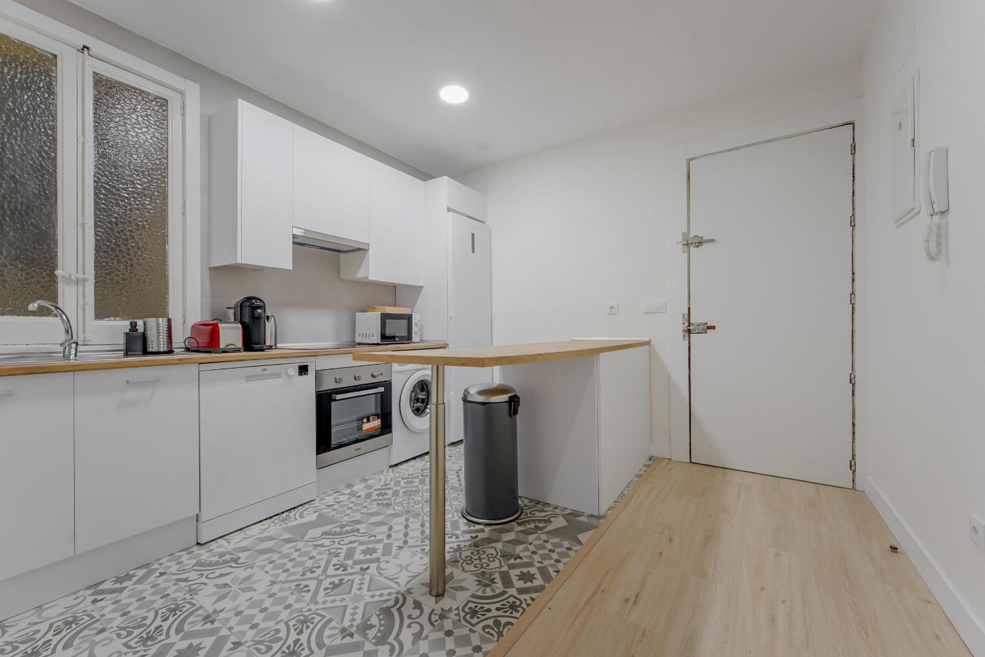 Modern Apt Para 6Pax En La Plaza De Tirso-Centro E1 Madri Exterior foto